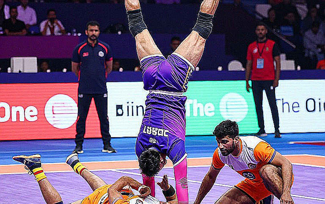 ৩৭-২১: ভারতের অপরাজিত দৌড় কেন এখনো সোনার নিশ্চয়তা নয়