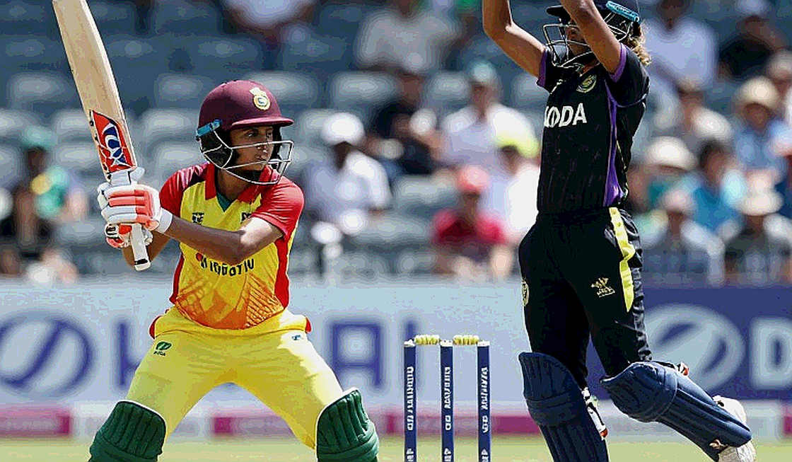 রাঁচির ঘড়ি: এক সেঞ্চুরির দাম, এক কিশোরের অপেক্ষা, আর পাঁচ ম্যাচের কাউন্টডাউন রাঁচির ঘড়ি: এক সেঞ্চুরির দাম, এক কিশোরের অপেক্ষা, আর পাঁচ ম্যাচের কাউন্টডাউন