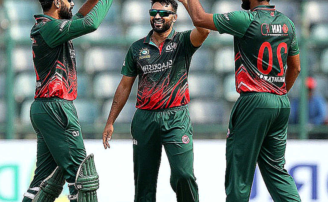 খালি ফাইল, ভরা গল্প: যুব ক্রিকেট সংবাদে যে তথ্যগুলো কেউ গোনে না