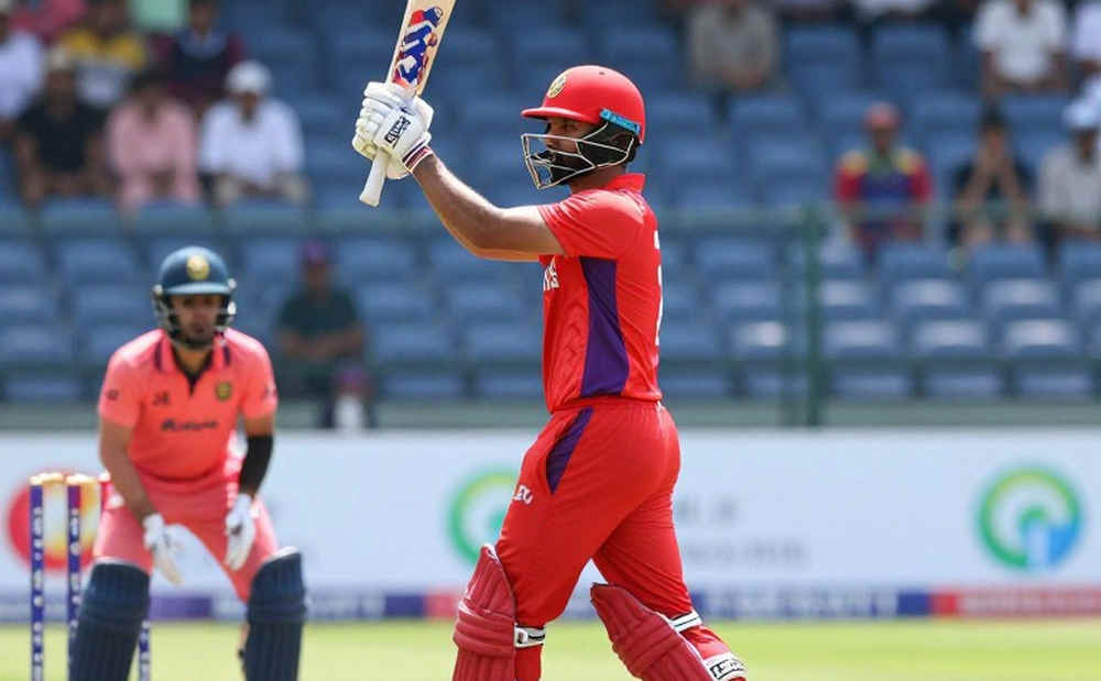 যে ওভার কেউ গোনে না: বাংলাদেশের টি-টোয়েন্টি ভাবনার নীরব সংকট ও নতুন সুরের খোঁজে যে ওভার কেউ গোনে না: বাংলাদেশের টি-টোয়েন্টি ভাবনার নীরব সংকট ও নতুন সুরের খোঁজে